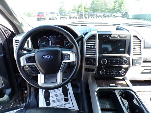 Used 2017 Ford F250 Lariat w/ Lariat Ultimate Package image 7