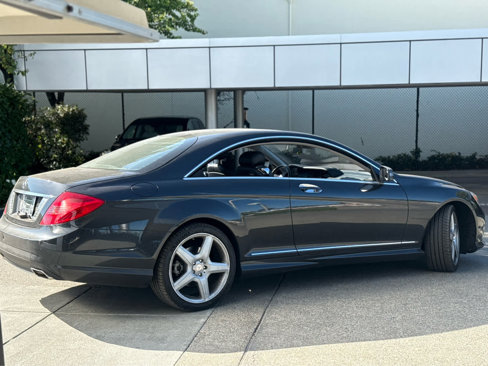 Used 2011 Mercedes-Benz CL 550 4MATIC image 3