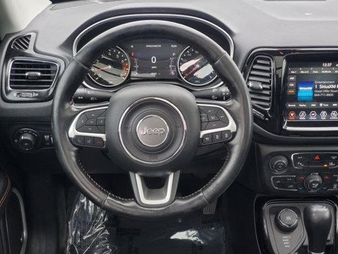 Used 2021 Jeep Compass Limited w/ Sun and Sound Group image 31