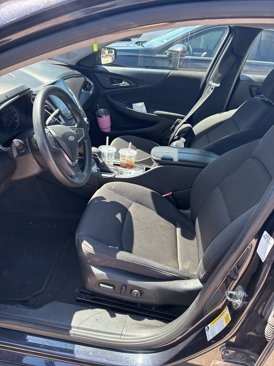 Used 2022 Chevrolet Malibu LT image 2