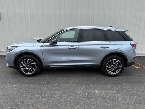 Used 2022 Lincoln Corsair AWD w/ Equipment Group 101A image 2
