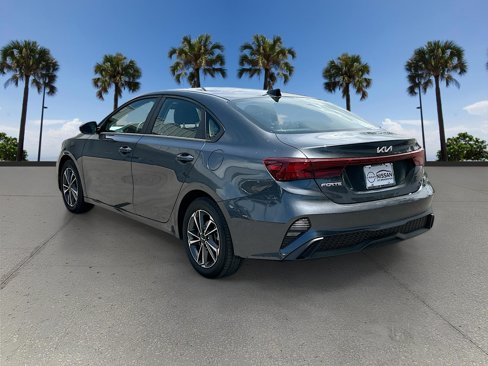 Used 2024 Kia Forte LXS image 7