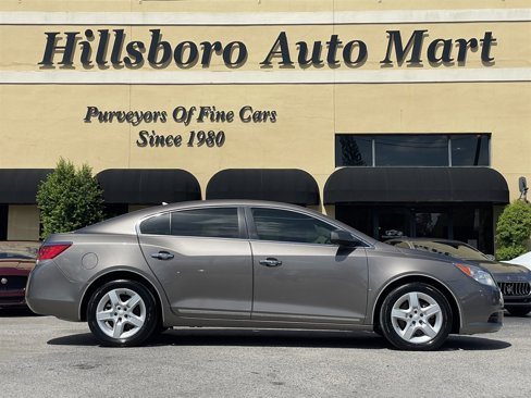 Used 2010 Buick LaCrosse CX image 4