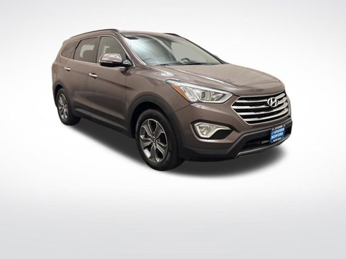 Used 2014 Hyundai Santa Fe GLS image 3