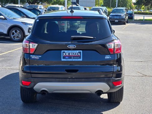 Used 2018 Ford Escape SEL image 11
