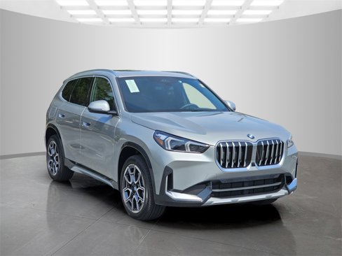 Used 2025 BMW X1 xDrive28i w/ Premium Package image 8