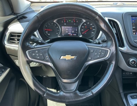 Used 2020 Chevrolet Equinox LT w/ Driver Convenience Package image 47