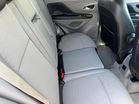 Used 2015 Buick Encore FWD image 12