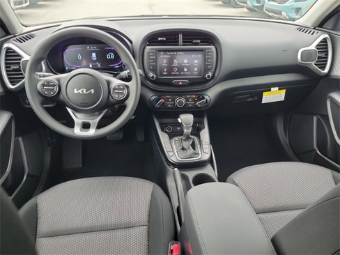 New 2025 Kia Soul LX image 10