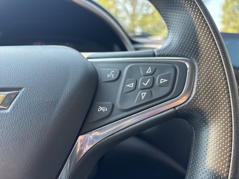Used 2023 Chevrolet Malibu LT image 31