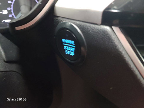 Used 2020 Ford Escape SE image 27