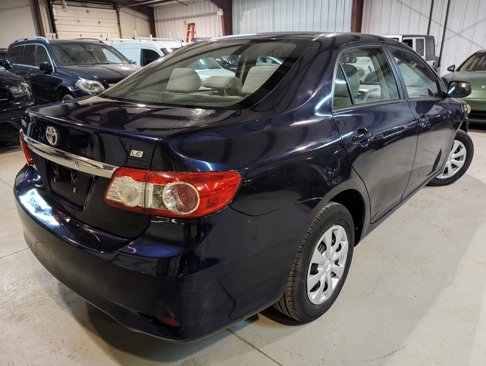 Used 2011 Toyota Corolla LE image 7