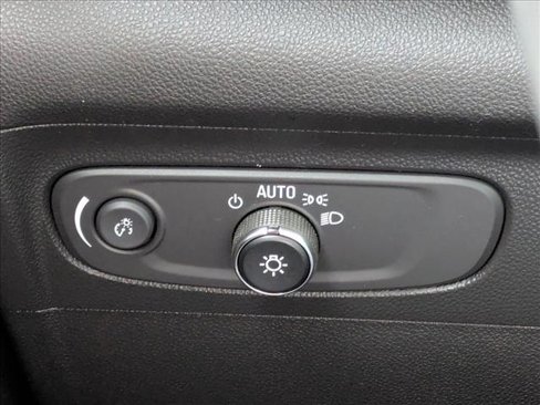Used 2021 Buick Envision Preferred image 13