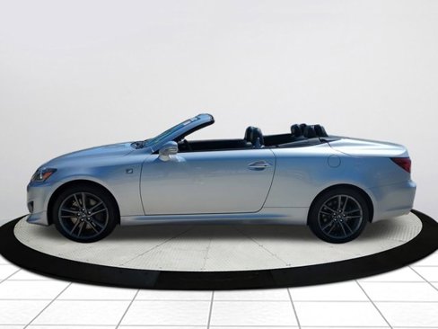 Used 2013 Lexus IS 350C image 6