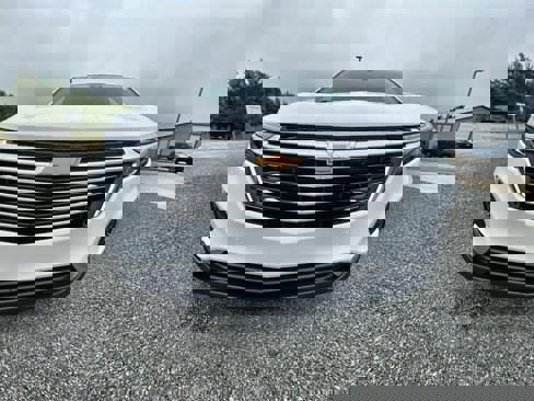 Used 2024 Chevrolet Equinox Premier image 31