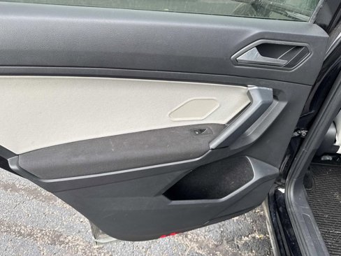 Used 2019 Volkswagen Tiguan S w/ Driver Assistance Package image 10