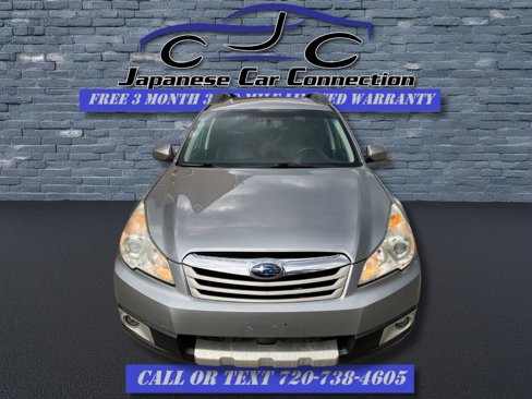 Used 2010 Subaru Outback 2.5i Limited image 4