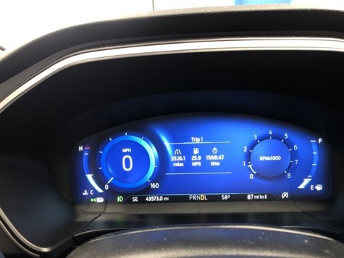 Certified 2022 Ford Escape SEL w/ Technology Package image 22