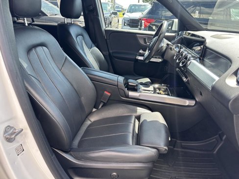 Used 2021 Mercedes-Benz GLB 250 4MATIC image 20
