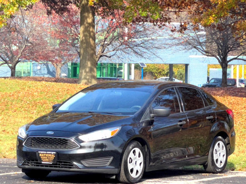 Used 2018 Ford Focus S image 2