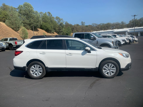 Used 2017 Subaru Outback 2.5i Premium image 4