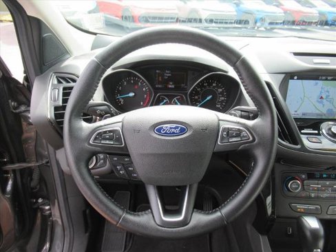 Used 2017 Ford Escape Titanium image 18