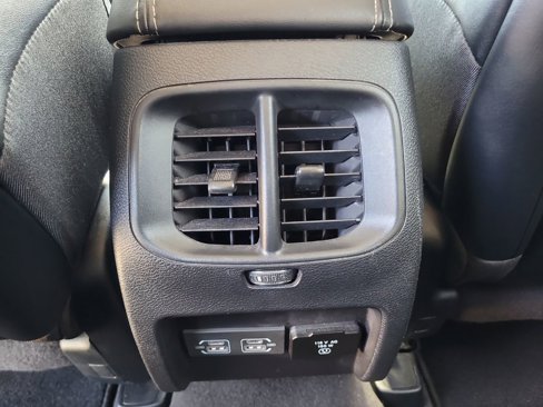Used 2022 Jeep Cherokee Latitude Lux image 14
