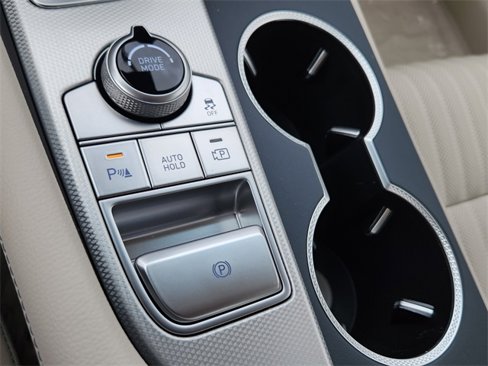 New 2026 Genesis G70 2.5T Prestige image 13