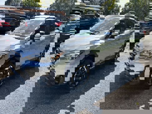 Used 2023 Subaru Crosstrek 2.0i Premium image 3