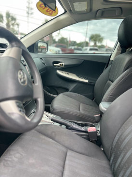 Used 2013 Toyota Corolla S w/ Premium Pkg image 10