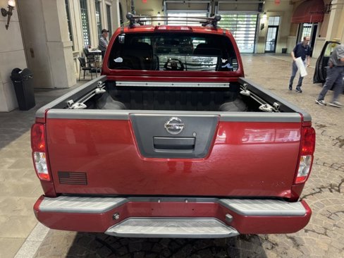 Used 2012 Nissan Frontier PRO-4X w/ Pro-4x Luxury Pkg image 5