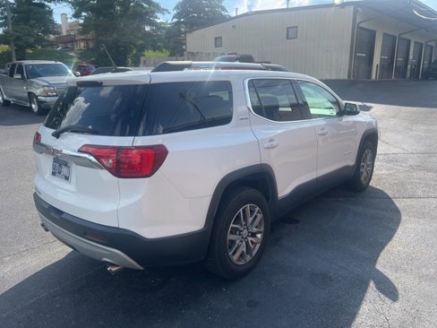 Used 2019 GMC Acadia SLE w/ Driver Alert Package I image 4