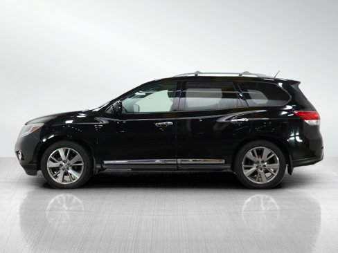 Used 2013 Nissan Pathfinder Platinum w/ Platinum Premium Pkg image 2