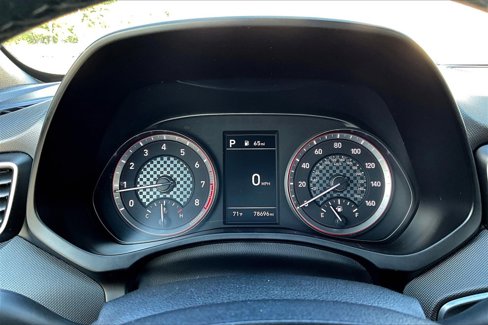 Used 2019 Hyundai Veloster 2.0 Premium image 9