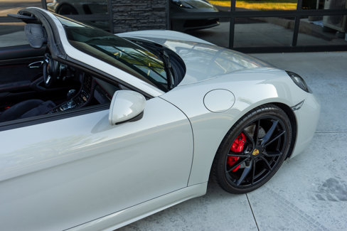 Used 2018 Porsche 718 Boxster GTS image 13