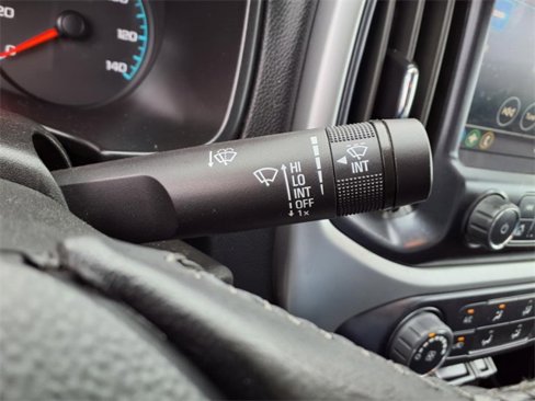 Used 2022 Chevrolet Colorado LT w/ Fleet Safety Package image 11