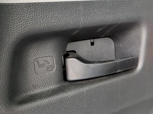 Used 2017 Honda CR-V Touring image 34