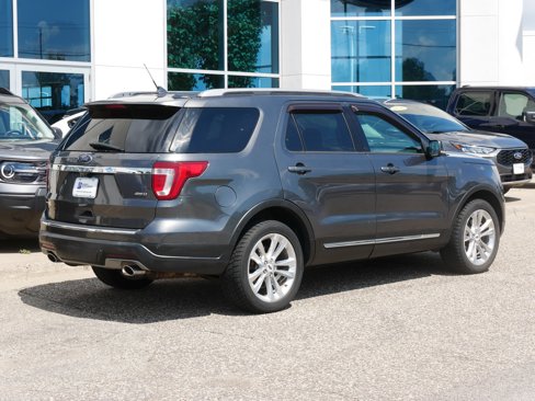 Used 2018 Ford Explorer XLT w/ Safe & Smart Package image 3