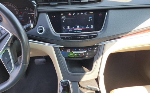 Used 2017 Cadillac XT5 Premium Luxury image 11
