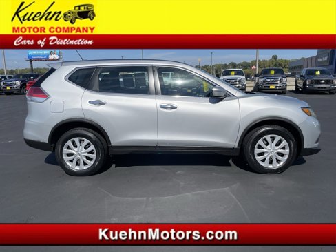 Used 2015 Nissan Rogue S image 1