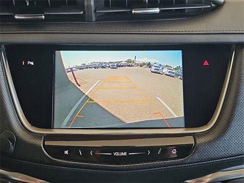 Used 2017 Cadillac XT5 Luxury image 12