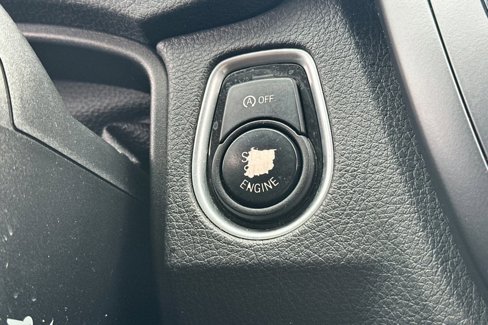 Used 2015 BMW 320i Sedan image 31