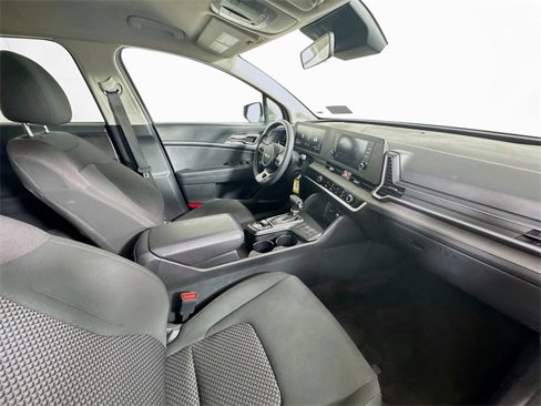 Used 2023 Kia Sportage LX image 27