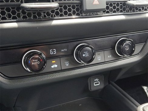Certified 2025 Honda HR-V LX image 15