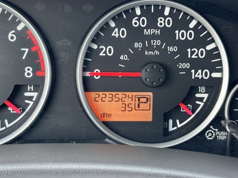 Used 2012 Nissan Frontier SL image 21
