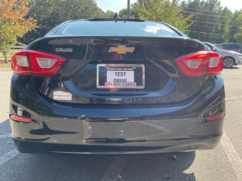Used 2018 Chevrolet Cruze LS image 6