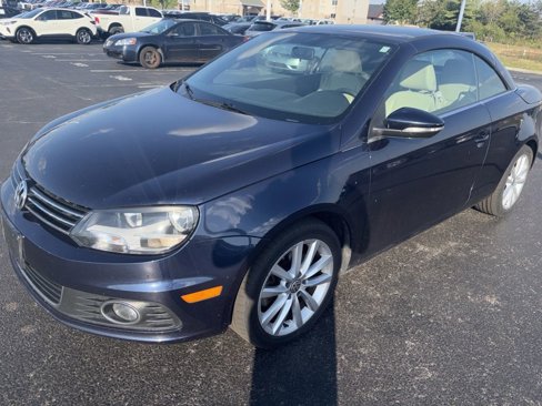 Used 2012 Volkswagen Eos Komfort image 2