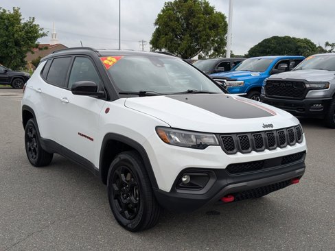 Certified 2023 Jeep Compass Trailhawk image 3