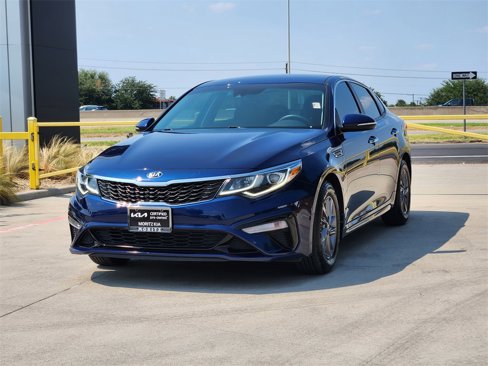 Certified 2020 Kia Optima LX image 3