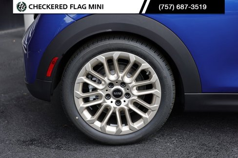 Used 2025 MINI Cooper S image 7